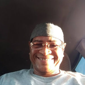 Meet your Posher, Luis